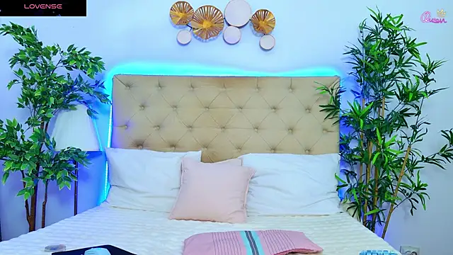 Snapshot of DaliyaArabian chatting on 5, 4, 2026 DaliyaArabian online show from 5, 4, 2026