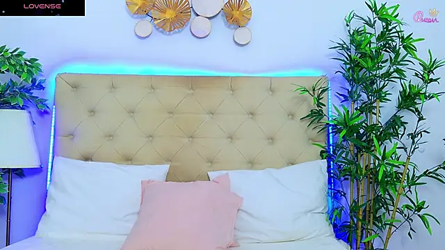 DaliyaArabian online show from 28, 4, 2026