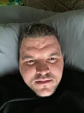 Snapshot of Mikey-HH chatting on 10, 12, 2024 Mikey-HH online show from 10, 12, 2024