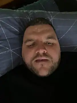 Snapshot of Mikey-HH chatting on 10, 1, 2025 Mikey-HH online show from 10, 1, 2025