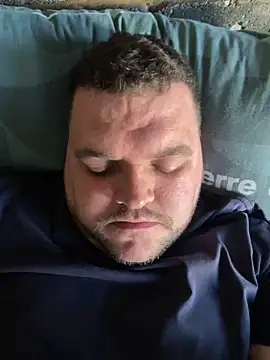 Snapshot of Mikey-HH chatting on 14, 1, 2025 Mikey-HH online show from 14, 1, 2025