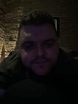 Snapshot of Mikey-HH chatting on 17, 3, 2025 Mikey-HH online show from 17, 3, 2025