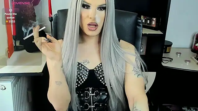 EvelynLexy online show from 7, 5, 2026