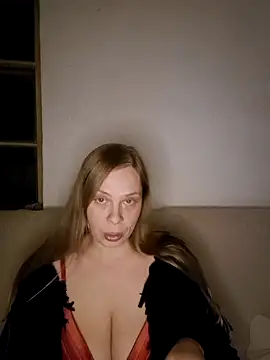 katiestevens online show from 22, 11, 2025