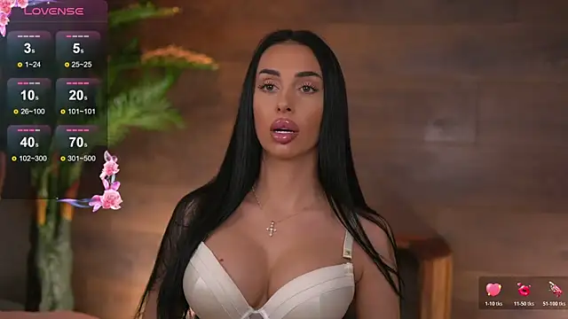 KairaAndrews online show from 13, 11, 2025