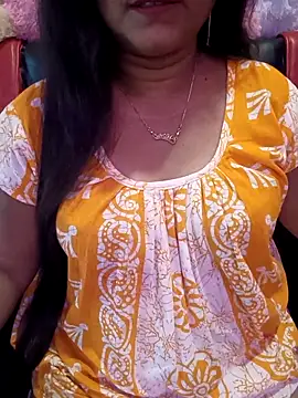 Snapshot of ella_mariya chatting on 14, 4, 2026 ella mariya online show from 14, 4, 2026