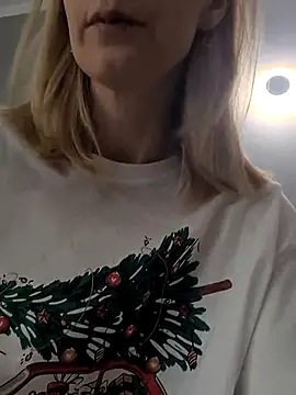 AvelinaLeoni online show from 19, 2, 2026