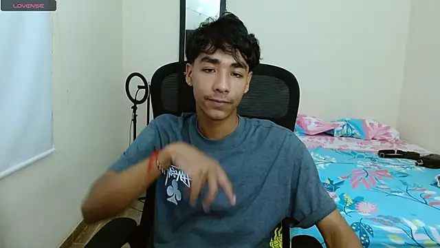 tyler maxx online show from 5, 12, 2024