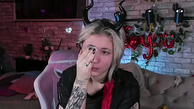 Snapshot of Alex_Howell chatting on 26, 2, 2025 Alex Howell online show from 26, 2, 2025