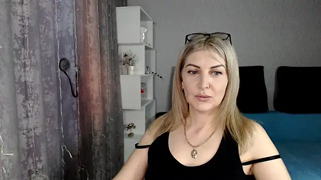 Amelia Harper online show from 13, 3, 2025