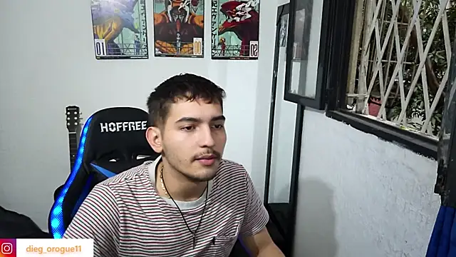 Snapshot of DiegoRogue_ chatting on 9, 2, 2025 DiegoRogue online show from 9, 2, 2025