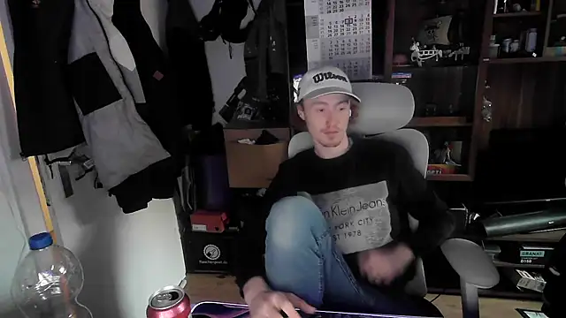 leon29leo online show from 6, 10, 2025