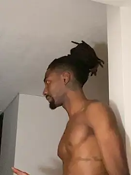 Snapshot of Malkon_Big chatting on 7, 3, 2026 Malkon Big online show from 7, 3, 2026