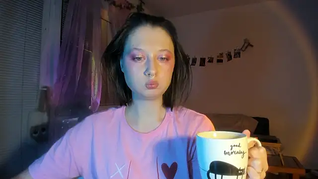 Jenny darling love online show from 18, 2, 2026