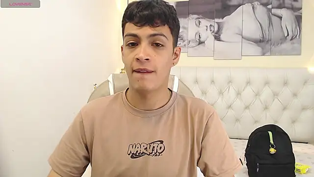 SkinnyBoy  online show from 7, 1, 2025