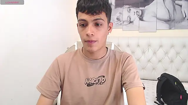 SkinnyBoy  online show from 7, 1, 2025