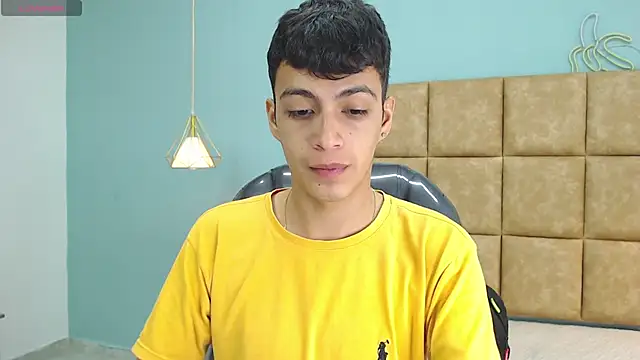 SkinnyBoy  online show from 8, 1, 2025