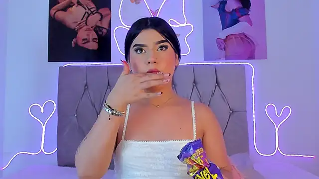 Ashley piinkk  online show from 6, 5, 2026