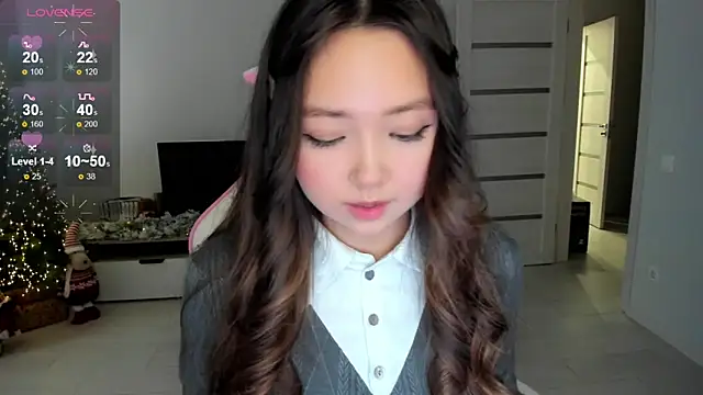 Snapshot of Fluffy_Rose chatting on 14, 12, 2025 Fluffy Rose online show from 14, 12, 2025