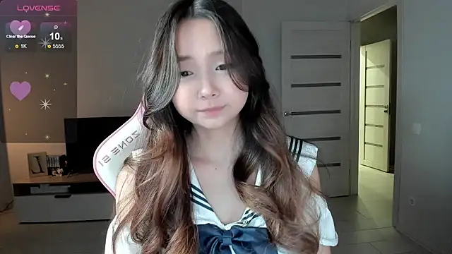 Snapshot of Fluffy_Rose chatting on 3, 2, 2026 Fluffy Rose online show from 3, 2, 2026