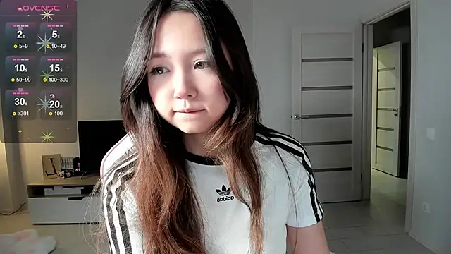 Snapshot of Fluffy_Rose chatting on 19, 2, 2026 Fluffy Rose online show from 19, 2, 2026
