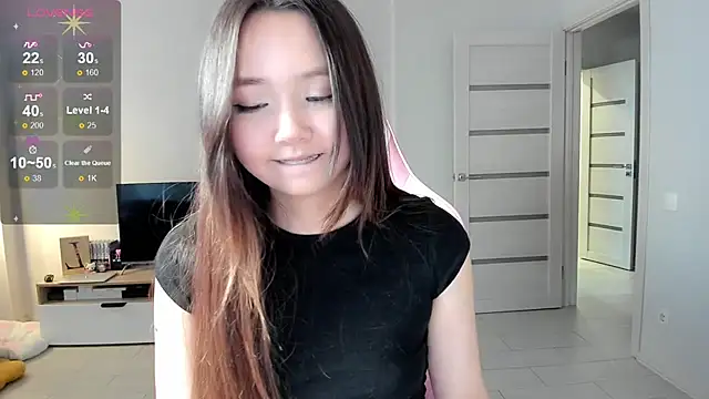 Snapshot of Fluffy_Rose chatting on 2, 3, 2026 Fluffy Rose online show from 2, 3, 2026