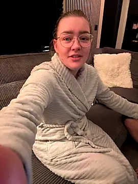 Snapshot of xX_HotCouple_Xx chatting on 4, 12, 2025 xX HotCouple Xx online show from 4, 12, 2025