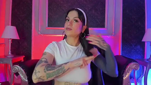 MeganDraco  online show from 16, 5, 2026