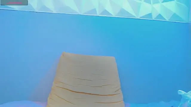 Snapshot of Jake_tripp chatting on 28, 10, 2025 Jake tripp online show from 28, 10, 2025