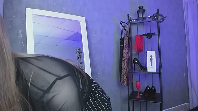 Snapshot of Tina_Tayllor chatting on 29, 9, 2025 Tina Tayllor online show from 29, 9, 2025