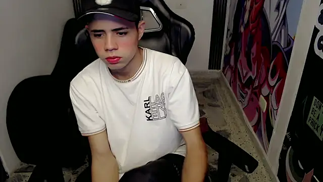 Snapshot of bby_santi chatting on 12, 2, 2025 bby santi online show from 12, 2, 2025