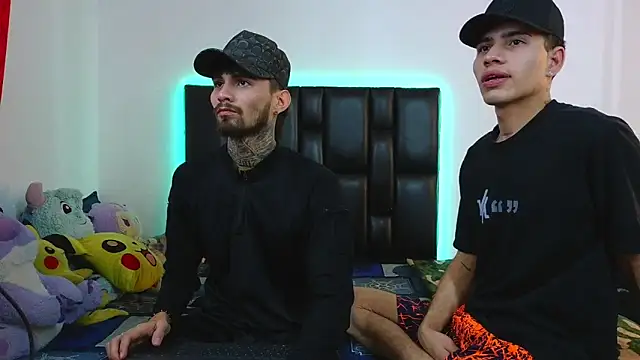 Snapshot of Brutal_Sex_Fucking chatting on 3, 5, 2026 Brutal Sex Fucking online show from 3, 5, 2026