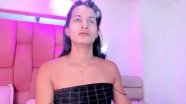 jennifer ts online show from 4, 2, 2025