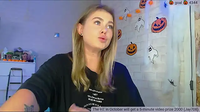 SuchCute online show from 24, 10, 2025