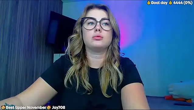 SuchCute online show from 23, 11, 2025