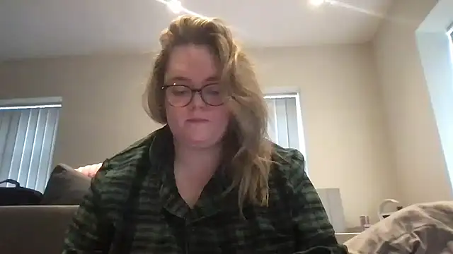 honeyyy24 online show from 8, 5, 2026