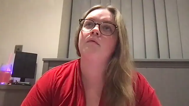 honeyyy24 online show from 17, 6, 2026