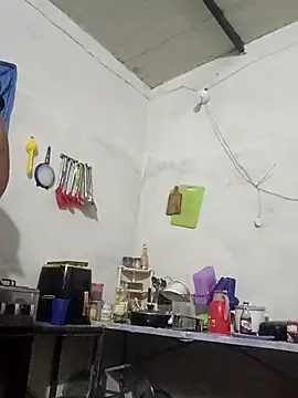 Snapshot of travieso2893 chatting on 30, 9, 2025 travieso2893 online show from 30, 9, 2025