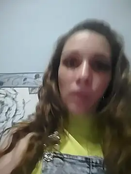 Snapshot of Amira_17 chatting on 27, 12, 2024 Amira 17 online show from 27, 12, 2024