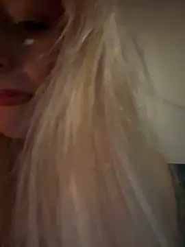 Snapshot of Lolitaxlola chatting on 18, 3, 2025 Lolitaxlola online show from 18, 3, 2025