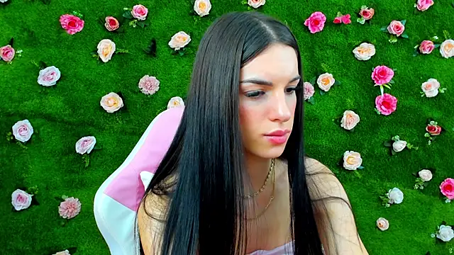 Snapshot of IrisMonn chatting on 16, 12, 2024 IrisMonn online show from 16, 12, 2024