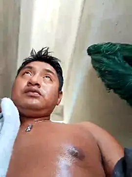 Snapshot of Roysitobebe_ chatting on 21, 10, 2025 Roysitobebe online show from 21, 10, 2025