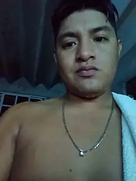 Snapshot of Roysitobebe_ chatting on 13, 5, 2026 Roysitobebe online show from 13, 5, 2026