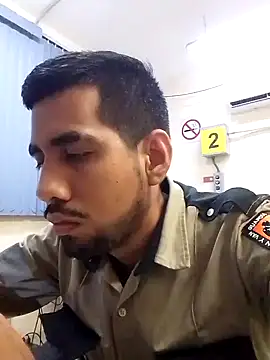 EnriquePersian197 online show from 29, 1, 2025