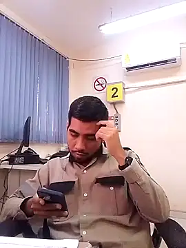 EnriquePersian197 online show from 6, 2, 2025