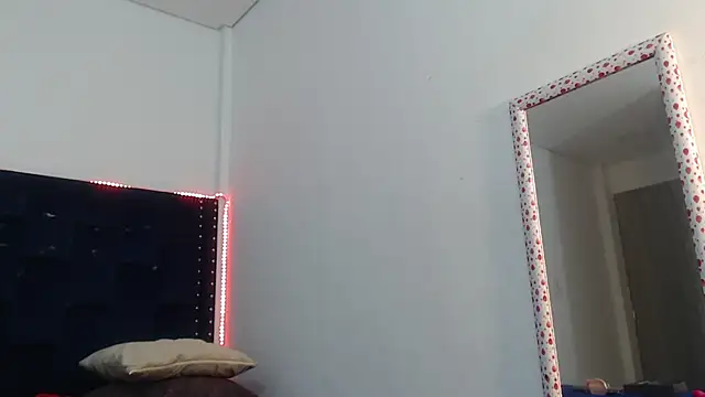 Snapshot of ARTEMIZA_LOVE_ chatting on 12, 2, 2025 ARTEMIZA LOVE online show from 12, 2, 2025