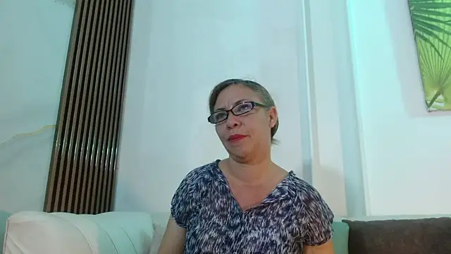 Snapshot of ARTEMIZA_LOVE_ chatting on 17, 10, 2025 ARTEMIZA LOVE  online show from 17, 10, 2025