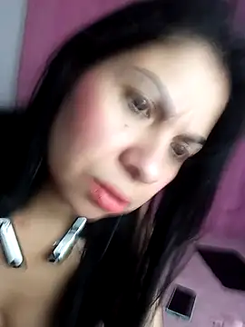 saralunabella online show from 11, 12, 2024