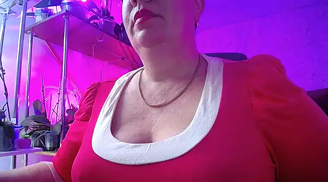  Sweet Woman online show from 29, 12, 2024