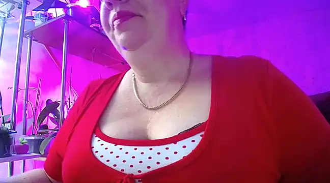  Sweet Woman online show from 8, 1, 2025